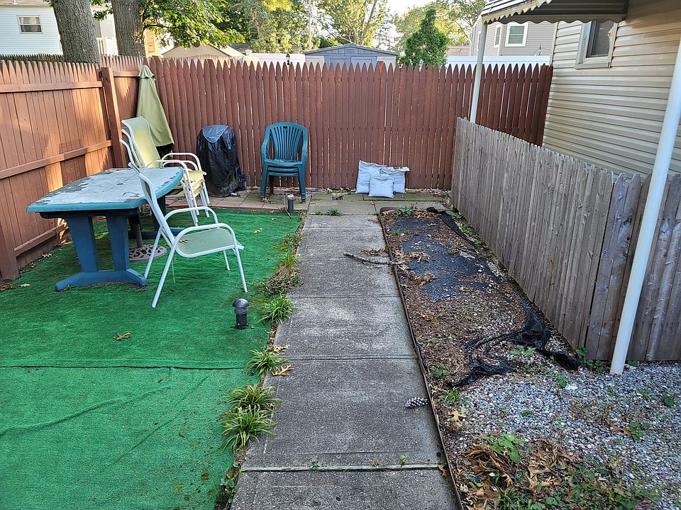 Enter Private Yard Area