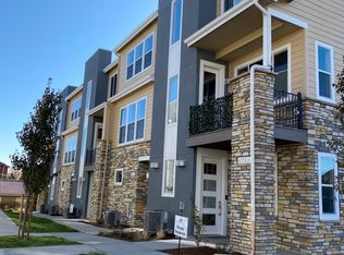 6733 S Tempe Ct, Aurora, CO 80016