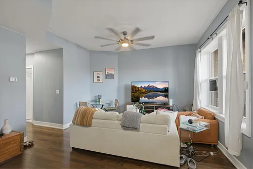 4763 N Lincoln Ave #2R Photo 1