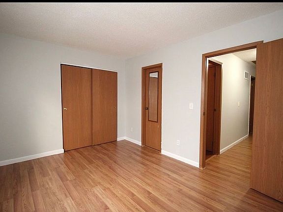 3rd image of 700 N Adelaide St APT 112