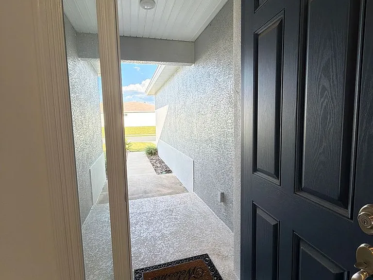 5830 SW 78th Avenue Rd — Photo 7