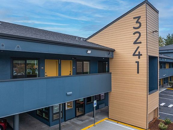 4th image of 3241 156th Ave SE #217