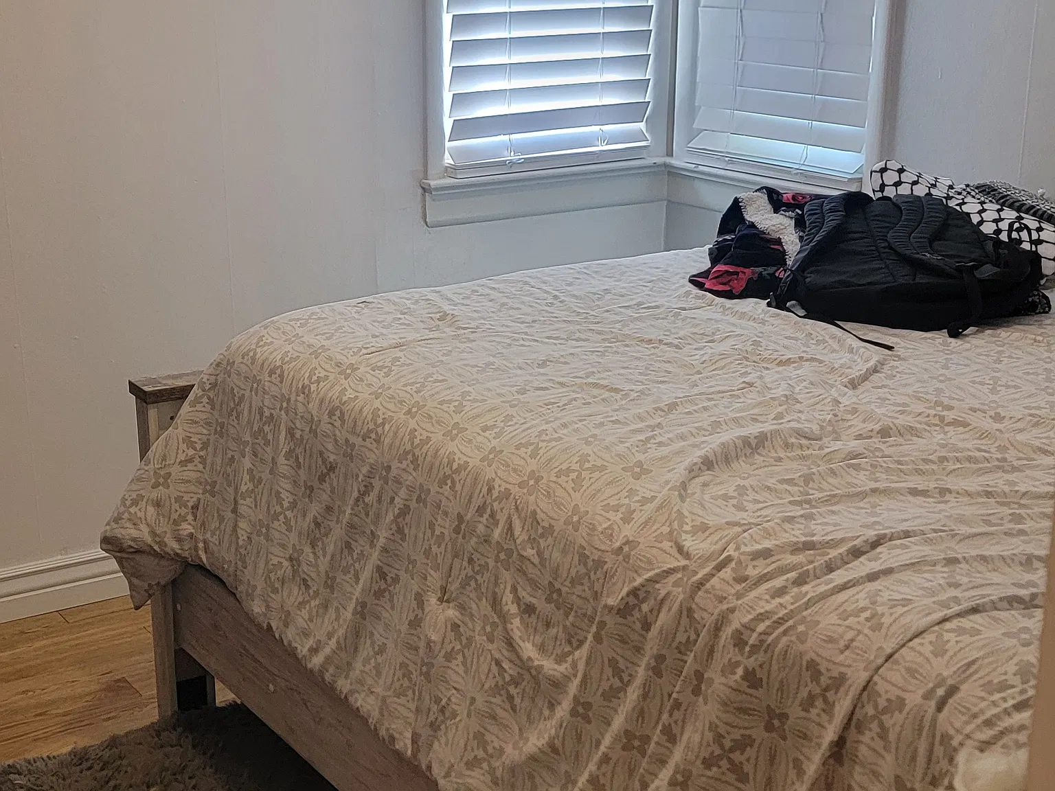 2 bed, 904 sqft, $2,200 — Photo 4