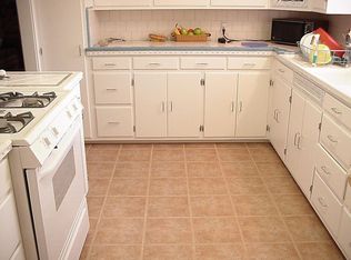 7142 Osbun Rd, San Bernardino, CA 92404