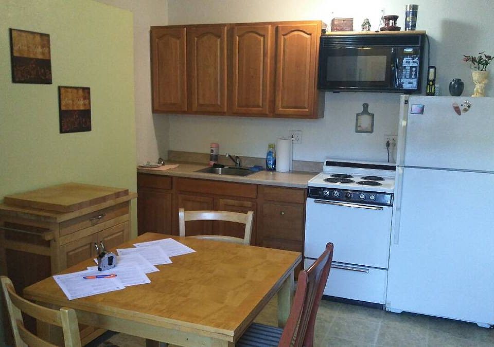 1st image of 1508 Redwood St