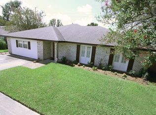 4025 Lake Trail Dr, Kenner, LA 70065