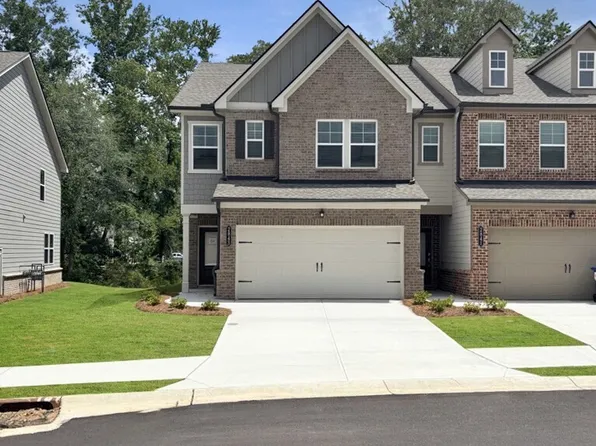 2843 Habibi Ct, Buford, GA 30519