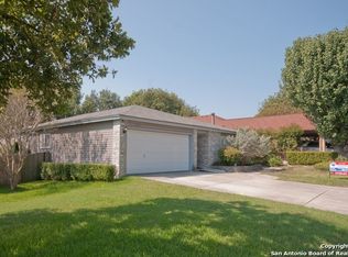 10230 Cedarbend Dr, San Antonio, TX 78245