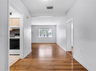 6257 SW 14th St, West Miami, FL 33144