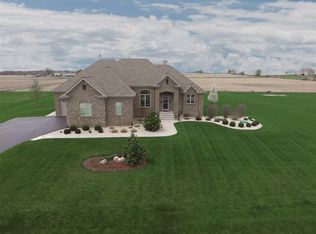 13150 Charleston St, Caledonia, IL 61011