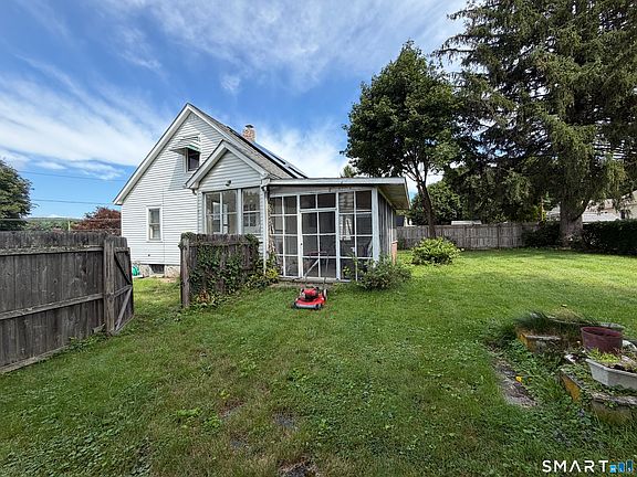 5th image of 33 Amherst Street