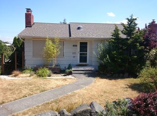 4022 52nd Ave SW, Seattle, WA 98116