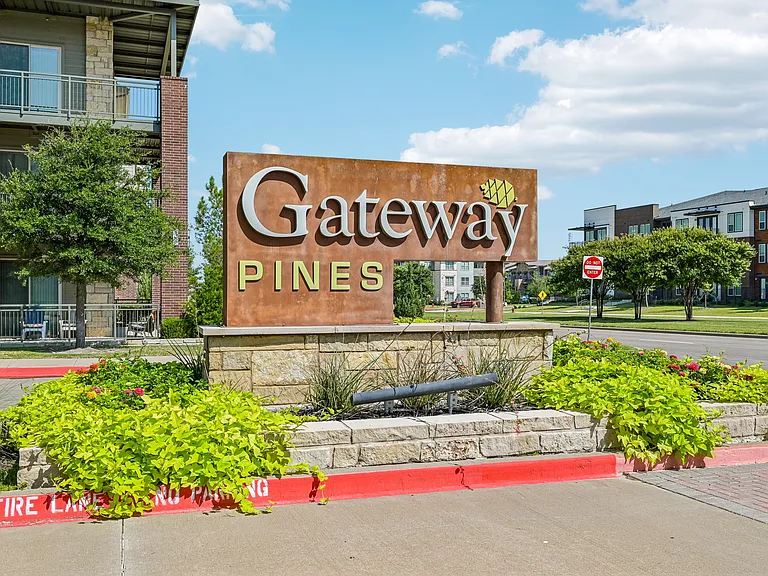 Gateway Pines — Photo 52