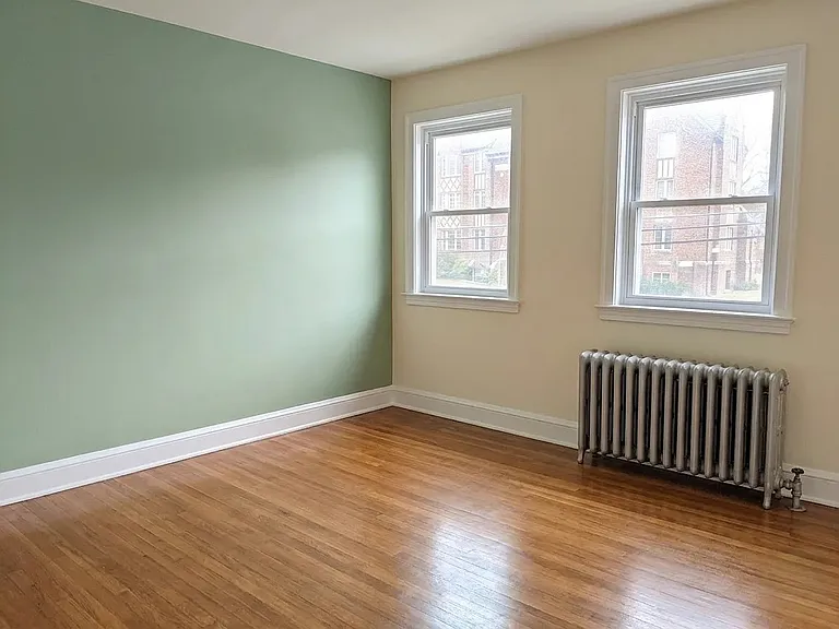 5646-5648 Phillips Ave #2 — Photo 7
