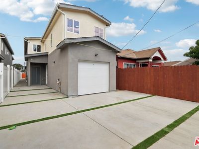 1675 E 111th St, Los Angeles, CA, 90059