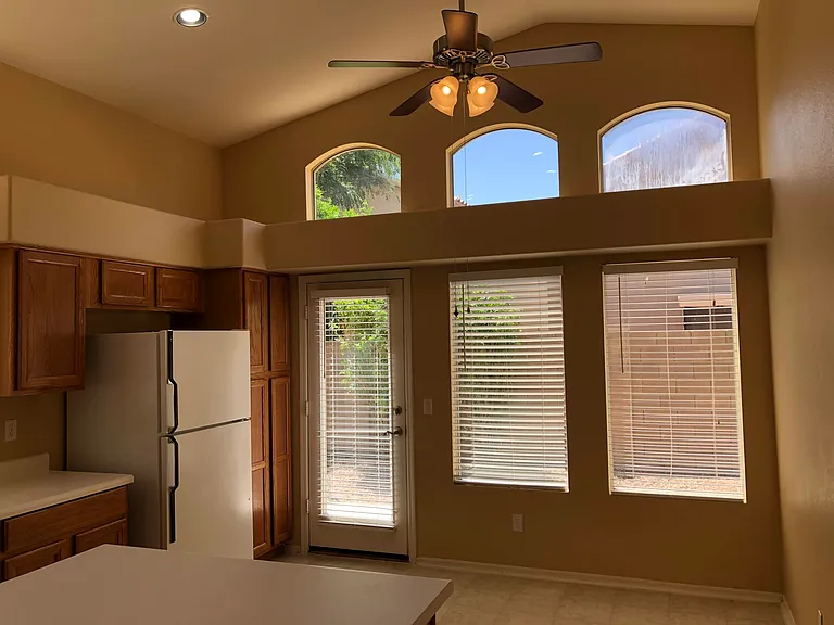 1319 W Escuda Rd — Photo 10