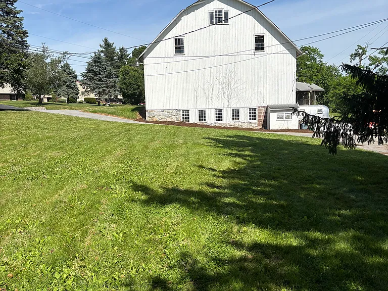 1710 Milton Grove Rd — Photo 13
