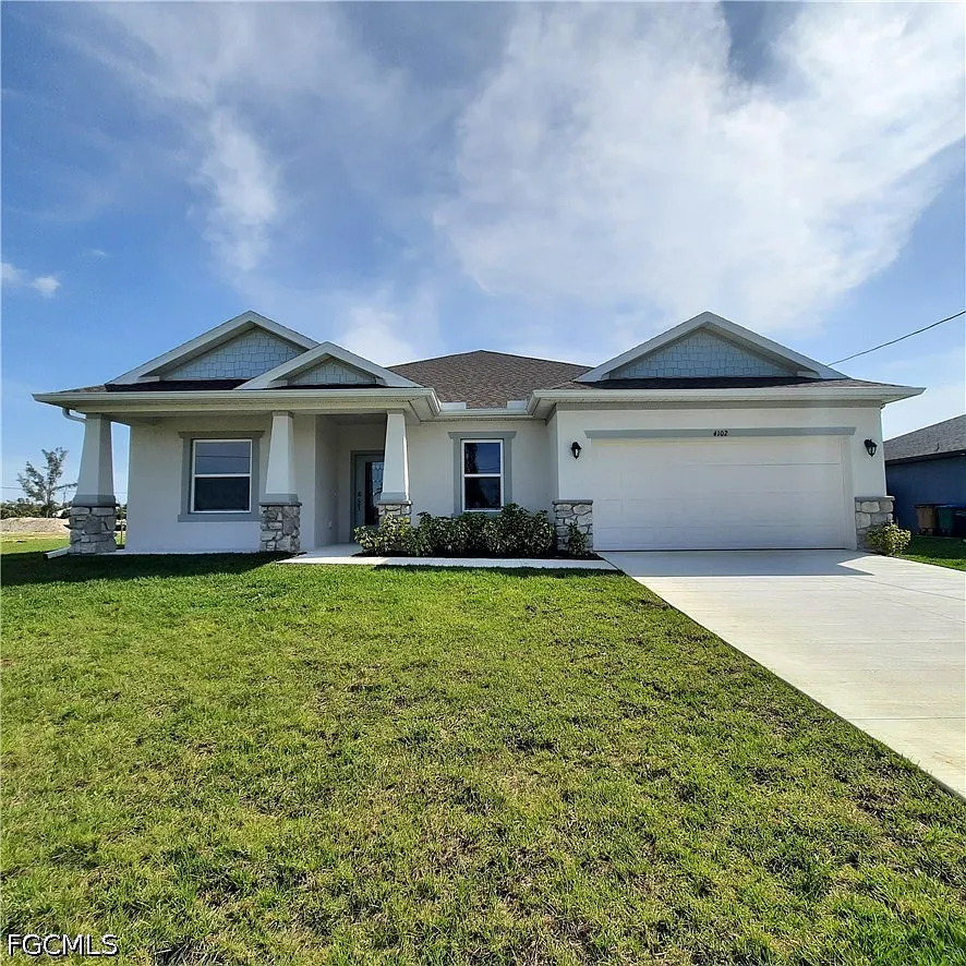 5 bed, 3.0 bath, 2561 sqft, $3,000 — Photo 1