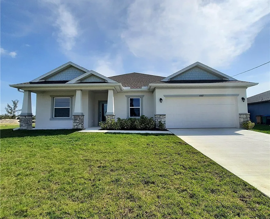 4102 NW 26th St