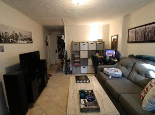 1250 N Pearl St APT 6, Denver, CO 80203