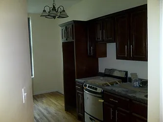 Rented by Space Link Realty