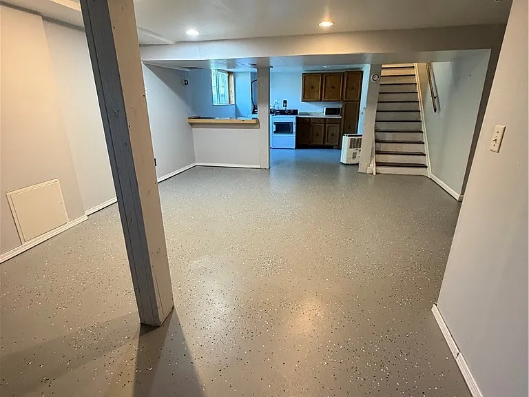 107 Hadley Dr — Photo 25