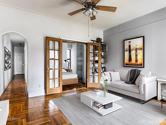 2nd image of 527 8th St APT 4C
