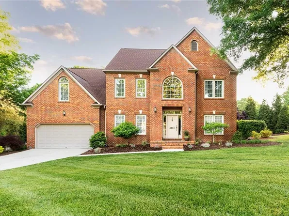 4651 Jamesford Dr, Jamestown, NC 27282