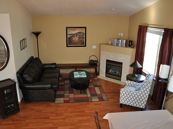 4th image of 8409 6th Pl SE