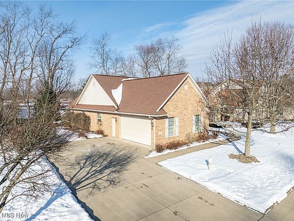 5th image of 1450 Parkdale Dr