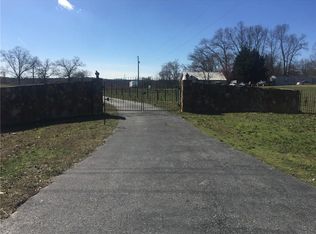 2827 Yonah Homer Rd, Lula, GA 30554