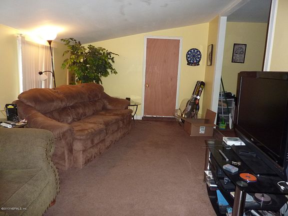 3rd image of 528 2nd Ave S