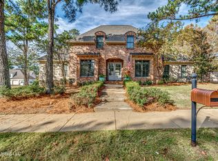 136 Shoreline Dr, Madison, MS 39110