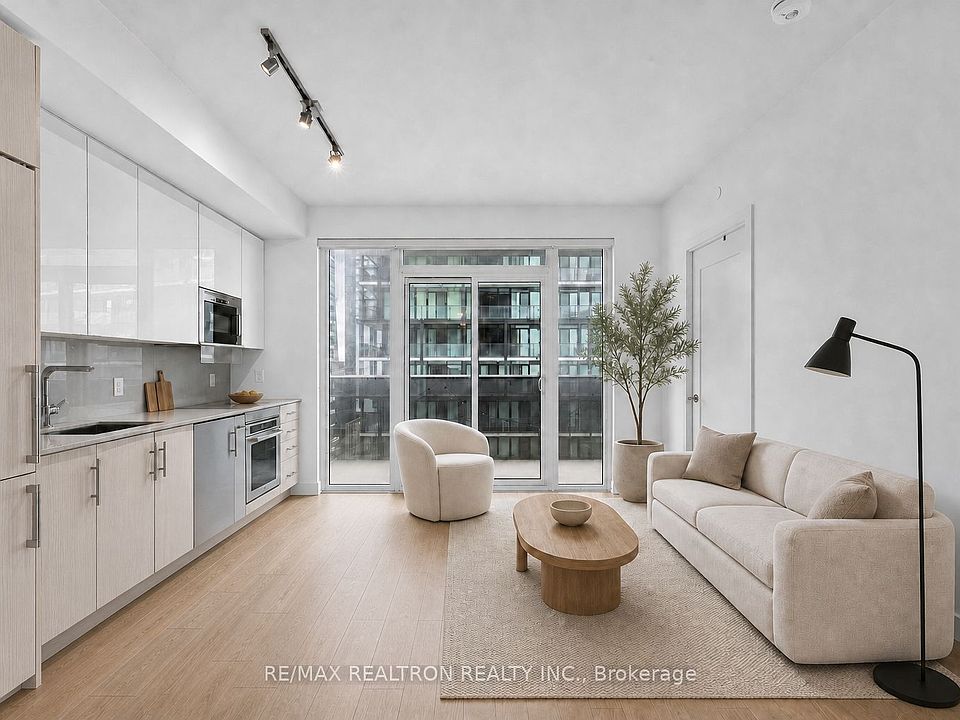 1st image of 330 Richmond St W #2203