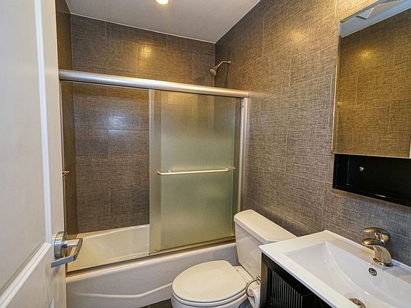 5th image of 25-56 38th St #3FF