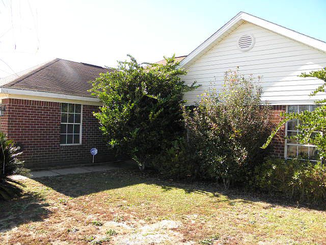 2nd image of 14449 Lexington Dr