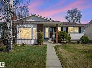 1027 77th St NW, Edmonton, AB T6K 3G4