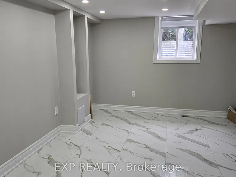 3544 Joan Dr #BASEMENT — Photo 8