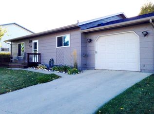 717 S 33rd St, Spearfish, SD 57783