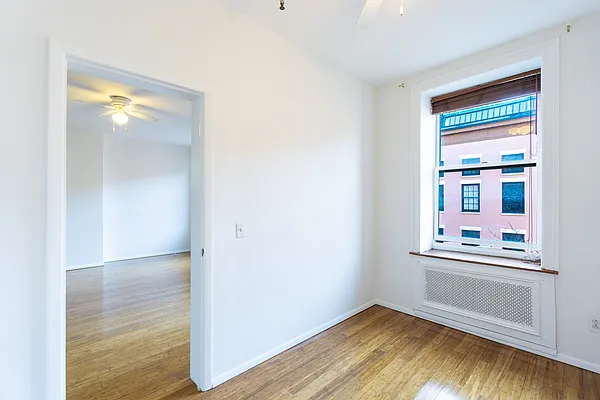 Rented by City Connections Realty | media 10