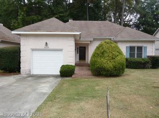 6225 Falkland Ct, Fayetteville, NC 28311