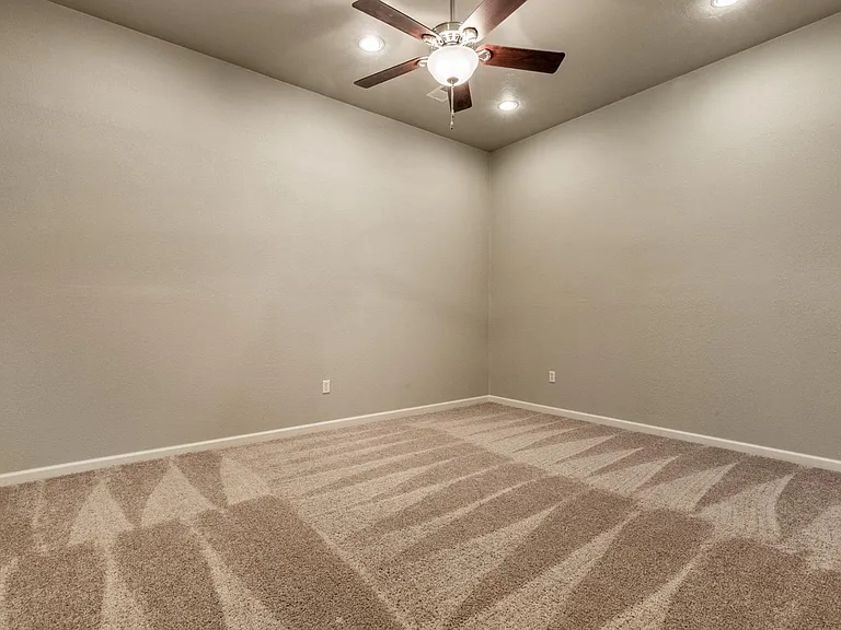 2509 Tracys Ter — Photo 15