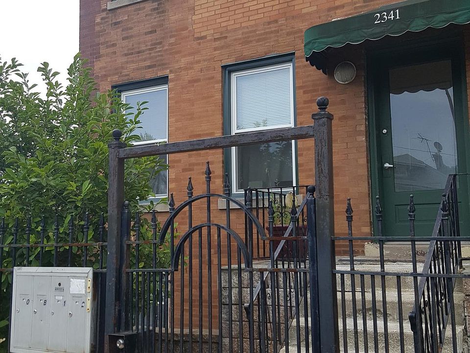 1st image of 2341 W Foster Ave APT 3