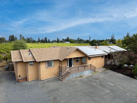 2nd image of 3711 Gravenstein Hwy N Highway
