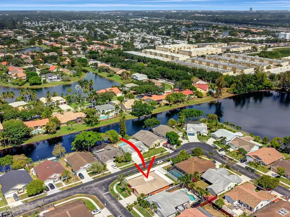 10201 SW 16th Court, Davie, FL 33324