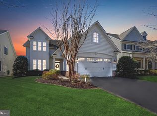 20619 Golden Ridge Dr, Ashburn, VA 20147