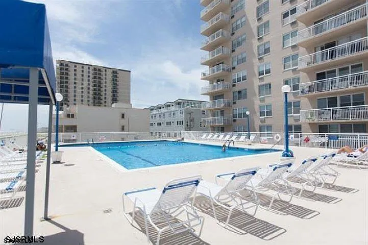 9400 Atlantic Ave #1005 — Photo 11