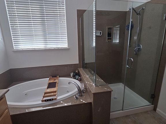 2nd image of 9465 California Oak Cir