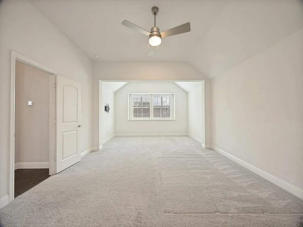 4 bed, 3142 sqft, $3,000 — Photo 4