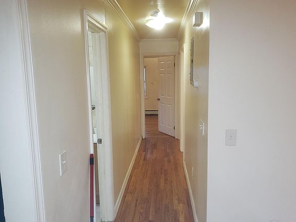 2nd image of 16716 Linden Blvd Floor 2